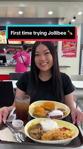 Trying Jollibee for the First Time in the Philippines