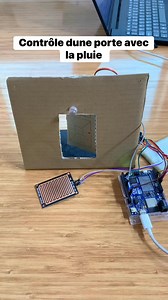 Contrôle dune porte avec la pluie en utilisant la carte Arduino Uno R4 WI-FI et le servo moteur SG92R | Méchant Circuit