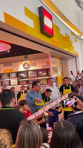 Conocimos la nueva tienda LEGO Stores México en #Mérida ❤️‼️ | Pies Viajeros