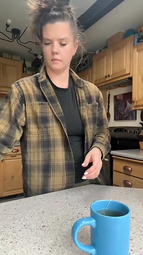3.9K views · 39 reactions | Attempting to make my own sourdough starter from scratch #sahw #softwife #tradwife #softera #sourdough | That’s Just Jess | Facebook