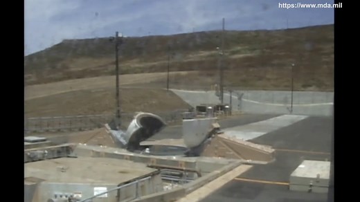 New video shows US intercepting fake nuke in flight test