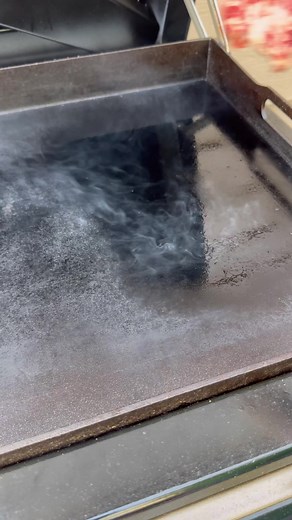 320K views · 2.1K reactions | Steak sandwiches are always a delicious plan! New york strip slices, cheese and a roasted poblano pepper for a simple and tasty win! 數 #steaksandwiches #steak #steaksandwich #poblanopeppers #poblanos #dinnerideas #reelsfacebook #grilling #sandwiches #cookingathome #thisjewcanque | This Jew Can Que | Facebook