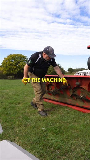 Smarter discharge, cleaner results The Ventrac MK960 Wide Area Mower is designed to discharge grass clippings evenly, preventing clumps and promoting a smooth, professional finish across large turf areas. 👉 Watch the video to see how the MK960 handles clippings with ease. Want to see one in action? 🚜 Email: Sales@PriceTurfCare.com Or drop us a DM to book a demonstration! #Ventrac #TurfGrass #turf #turfcare #mowers #turfmanagement #greenskeepers #tractor #LawnCare #landscapemaintenance #MowingM