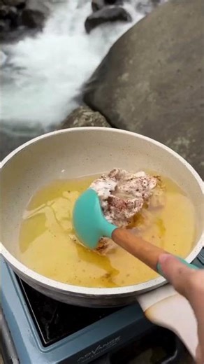 How to clean dirty cooking oil and reuse it safely | simple kitchen hack