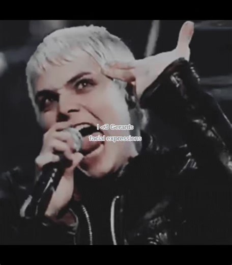his facial expressions are so fun !! I luv his wide eyes (⁠´⁠ε⁠｀⁠ ⁠) || tags : #gerardway #fyp #foryoupage #mychemicalromance #mcr