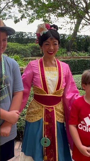 Meeting Mulan Meet & Greet in the Magic Kingdom at Disney World