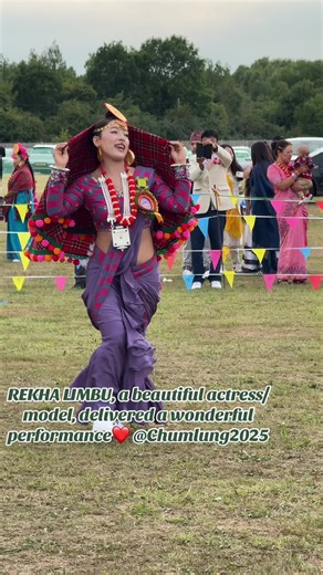 This dance is literally the best thing about Chumlung - it takes everything up a notch👍🙏#nepalimum🇳🇵🇬🇧 #pageforyou #fyp #nepalitiktok #nepalimuser #chumlung2025uk