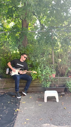 11 reactions · 5 comments | The Jamstack 2's direct-to phone recording mode is about to elevate your socials to a whole new level  #doubleceo #bigchris #littlechris #jamstack #jasmtack2 #recording #reels #musician #wirelessamp #amplifier #practiceamp #smartamp #guitargear #cover #guitarcovers | Jamstack | Facebook