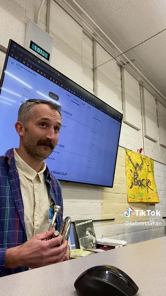 Teaching Figma: Creative Ways to Introduce Vector Paths