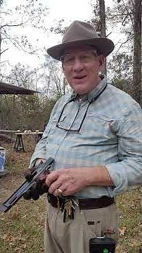 Smith & Wesson Model 41 shooting 5 steel targets and 5 bowling pins. This is my most accurate 22lr.