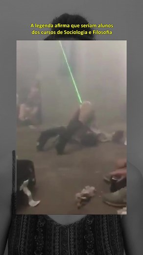 Vídeo que mostra pessoas seminuas com lanternas no ânus é performance na UFRJ? #ufrj #sociologia #filosofia #tiktoknoticias #universidadepublica