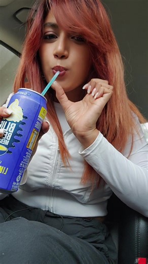 Delicious Blueberry Meringue Drink Taste Test by switch