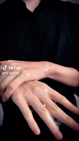 Veiny Hands Meaning and Exercises