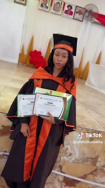 Best Graduating Student Celebrates Achievements