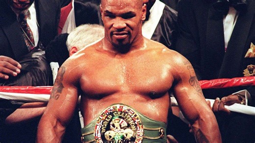 Mike Tyson, who fought Jake Paul, signs autographs this weekend in Palm Beach County