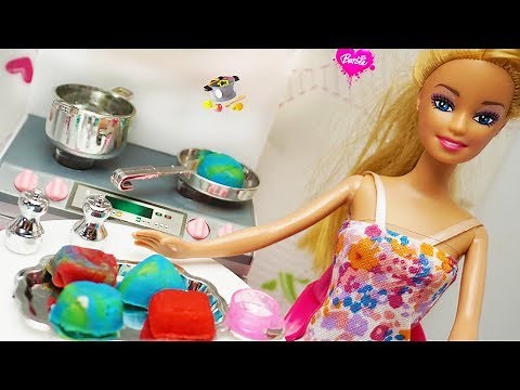 Masak masakan! Mainan anak perempuan! Permainan anak masak masakan! Mainan anak! Barbie Kitchen Toys