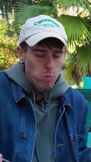 Is this the best banana pudding ever? Famous taste test at Sweet Potatoes Restaurant!