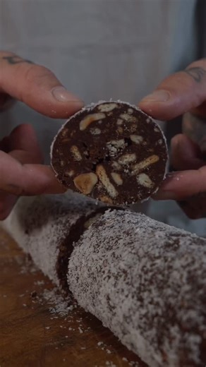 Alessandro Vitale on Instagram: "Zero-waste Dates Recipe ✨ 🍯For the date syrup: • 20–25 dates, pitted • Water (enough to cover) • 1/2 tsp cornstarch (optional) 🍫For the chocolate date salami: • Date pulp from syrup • 2 tbsp cacao powder or 100 g melted dark chocolate (or both) • 1/2 cup mixed nuts, chopped • 1/2–1 cup crushed biscuits • 2 tbsp coconut oil • Cinnamon or vanilla (optional) • Coconut flakes (optional, for coating) ☕️For date seed tea: • Date seeds • Optional: cinnamon powder, rei