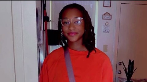 Middle schooler dies following fight with another student after getting off bus