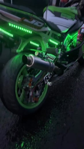 🔥 FIRE BREATHING NINJA ZX6 🔥 @kawasakiuk | @rg_crashprotection | @cardo_uk | @p3tuningltd | @bikeclaimsuk | @racebikebitz | @samcosport | @ls2helmetsukofficial | @fuchs_silkolene 🌐 www.jdstunts.com 📧 info@jdstunts.com ▶️ YouTube JD Stunts . . . . #wheelie #kawasaki #ninja #bike #stunt #stunting #stuntbike #stuntshow #drifting #stuntlife #bike #sport #jdstunts #motos #sport #wheelingstunt #stuntdailyworldwide #stuntersblog #stuntdaily #wheelie #drift #drifting #kawasaki #bike #stunt #stunting