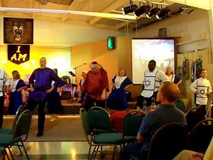 Old War Dance "Kol Hamesameach"