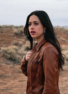 Roswell, New Mexico Cast Talks Season 2, Evolving Relationships, New Mysteries, and More!