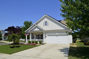 Blueberry Ridge 55 : Elegance in Hammonton - JWR™