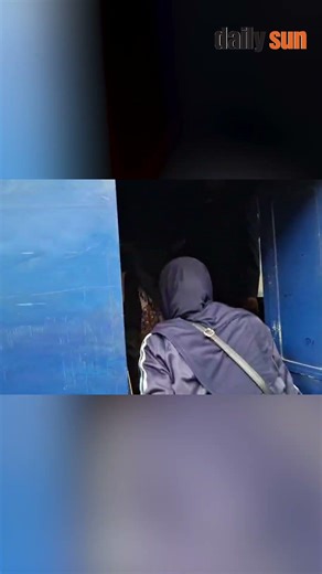 আদালত চত্বরে রিমান্ডের প্রতিবাদ সুরভীর | July fighter | Remand | Surovi | Daily Sun Bangla