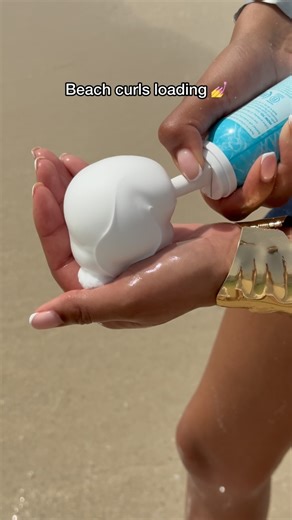 4.1K views · 5 comments | Curly hair & beachy vibes  Our Ultimate...