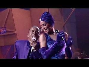 Whitney Houston & Bobby Brown Lovingly Perform " Something in Common " | Soul Train Awards '21