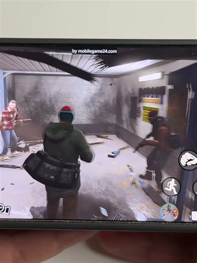 GTA V: Escaping the Cops in Style