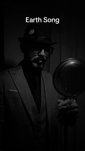 الحروب وتدمير البيئة #earthsong #earth #song #michaeljackson #explore
