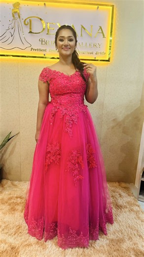 Our Prettiest Upeksha 🌹@Upeksha Swarnamalini Thank you for choosing us ❤️ ☎️077 712 8092 #bridalshop #deyanabridalgallery #wedding #tiktokviral #homagama #1millionaudition #capcut #tranding #rentandsale #foryoupage #onemillionaudition #bridallehenga #party #saree #fyp #fypシ゚viral #tamilsaree