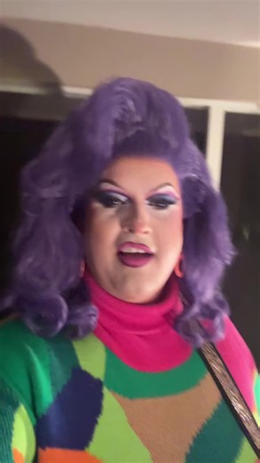 I did drags in Dunedin, FL where Gov. Ron Desantis grew up and not a single person was groomed 🤷‍♀️