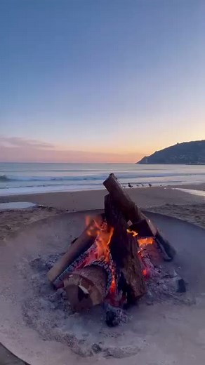 Campfire Serenity: Beachside Twilight Experience