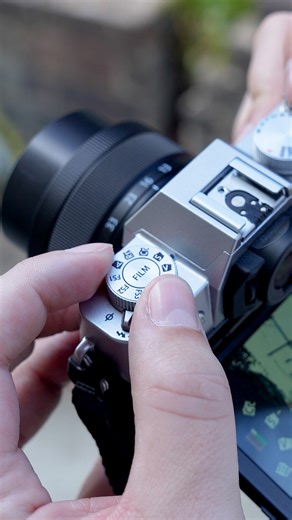 What's your fav film sim and why? 👇 Ben finally explains Fujifilm’s film simulations using the in-built dial on top of the new Fujifilm X-T30 III, shooting here with the FUJINON XC13–33mm F3.5–6.3 OIS. The Fujifilm X-T30 III will be available in late November 2025 and will cost AUD$1,679 (body only) in Australia. NOTE: This little travel camera was loaned to the Man of Many team for editorial review, we were not paid for this post. @fujifilmx_au #fujifilm #fujix100vi #manofmany #photography #ca