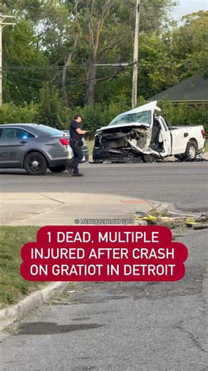 #Breaking 🚨Detroit police are investigating a fatal crash on the city’s east side that left one person dead, multiple people injured. Read more: themetrodetroitnews.com/1-dead-multiple-injured-after-crash-on-gratiot | Metro Detroit News