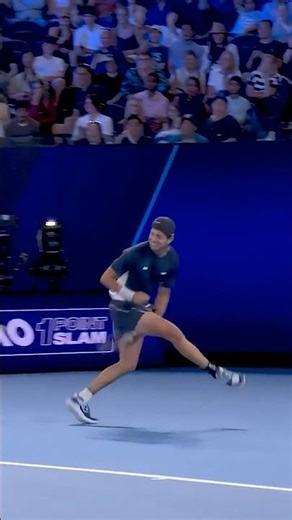 Amateur hits TWEENER! 🤯