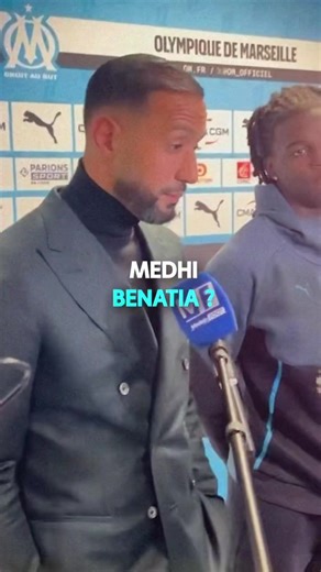 🔥 Qui pour remplacer Medhi Benatia à l’OM ? L’info vient de tomber : Medhi Benatia quitte officiellement l’Olympique de Marseille 🤯 Et maintenant, un énorme chantier s’ouvre pour le club marseillais. C’est Stéphane Richard qui devra choisir le futur patron du projet sportif de l’OM 💥 Parmi les favoris : 🇮🇹 Federico Balzaretti 🇫🇷 Grégory Lorenzi, l’architecte du projet Brest Deux profils totalement différents pour un club qui arrive à un tournant énorme Mercato, coach, avenir du projet… le