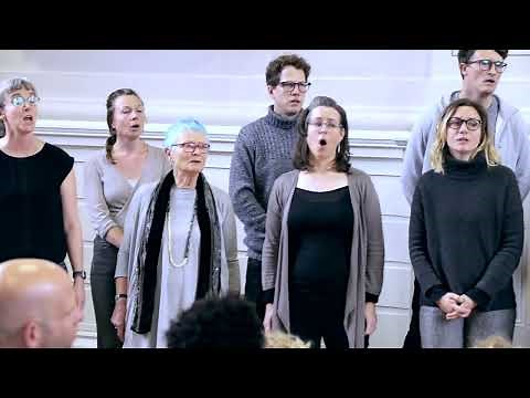 Lost Words Blessing, Heartwood Chorus, Arnos Vale Cemetery, Oct 2022