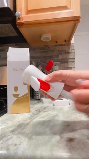 FLAIROSOL OLIVIA Oil Sprayer Review – The BEST Kitchen Gadget for Healthy Cooking!