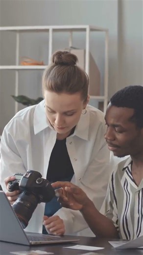 Visual Storytelling Tips for Valentine’s Campaigns