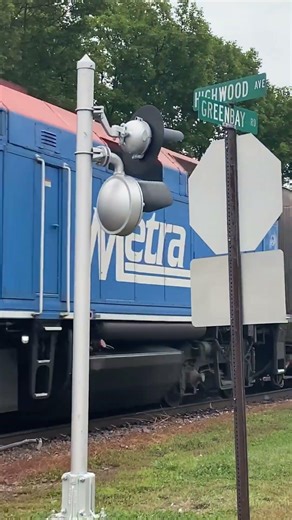 Metra F40ph