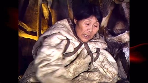 IsumaTV on Instagram: "#ThrowbackThursday Late Atuat Akittirq shares Inuit knowledge and values. ᐊᑐᐊᑦ ᐊᑭᑦᑎᖅ ᐃᓄᐃᑦ ᖃᐅᔨᒪᔭᖏᓐᓂᒃ ᑐᓴᖅᑎᑦᑎᕗᖅ. Full video: https://www.isuma.tv/isuma-productions/ajainaa-almost #inuitqaujimajatuqangit #inuitknowledge #inuitelders #igloolik #isumatv #inuktitut #tbt"