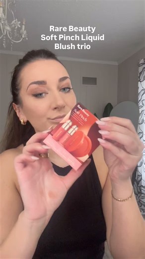 4 comments | I know @rarebeauty blushes for their rich pigmentation —...