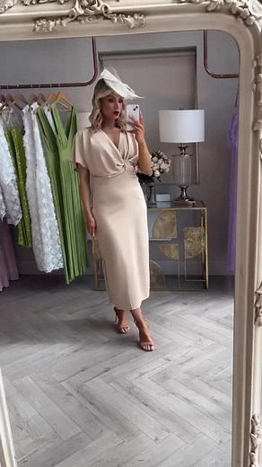 Seriously elegant & timeless! Our NEW gorgeous “ Tamsin Satin Dress “ (€69) !!😍. Dare to feel confident & glamorous with this little number! Available in 4 colour-ways Xx#boutique #eventwear #newarrival | Ruby Rouge Boutique
