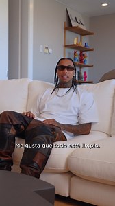 4.6K views · 37 reactions | La vida de Tyga en Barcelona es una eterna "staycation" ☀️ Con el estudio de música a pocos minutos, el apartamento se convierte en el refugio perfecto #Tyga #OpenDoor #HouseTour #ArchDigest #Barcelona | AD España | Facebook