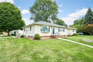 1129 Homestead Rd, South Euclid, OH 44121 - MLS 5152873 - Coldwell Banker