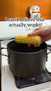 This Changed the Way I Cook! Simple, delicious and quick way to cook corn! #corn #cooking #mealprep #dinner #cookingtips | The Lauren Show