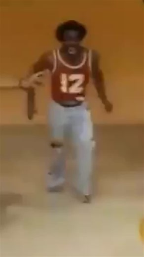 That’s ”Let It Whip” by Dazz Band, from a 1982 Soul Train episode. Classic funk energy! | Floyd Seh Dixon